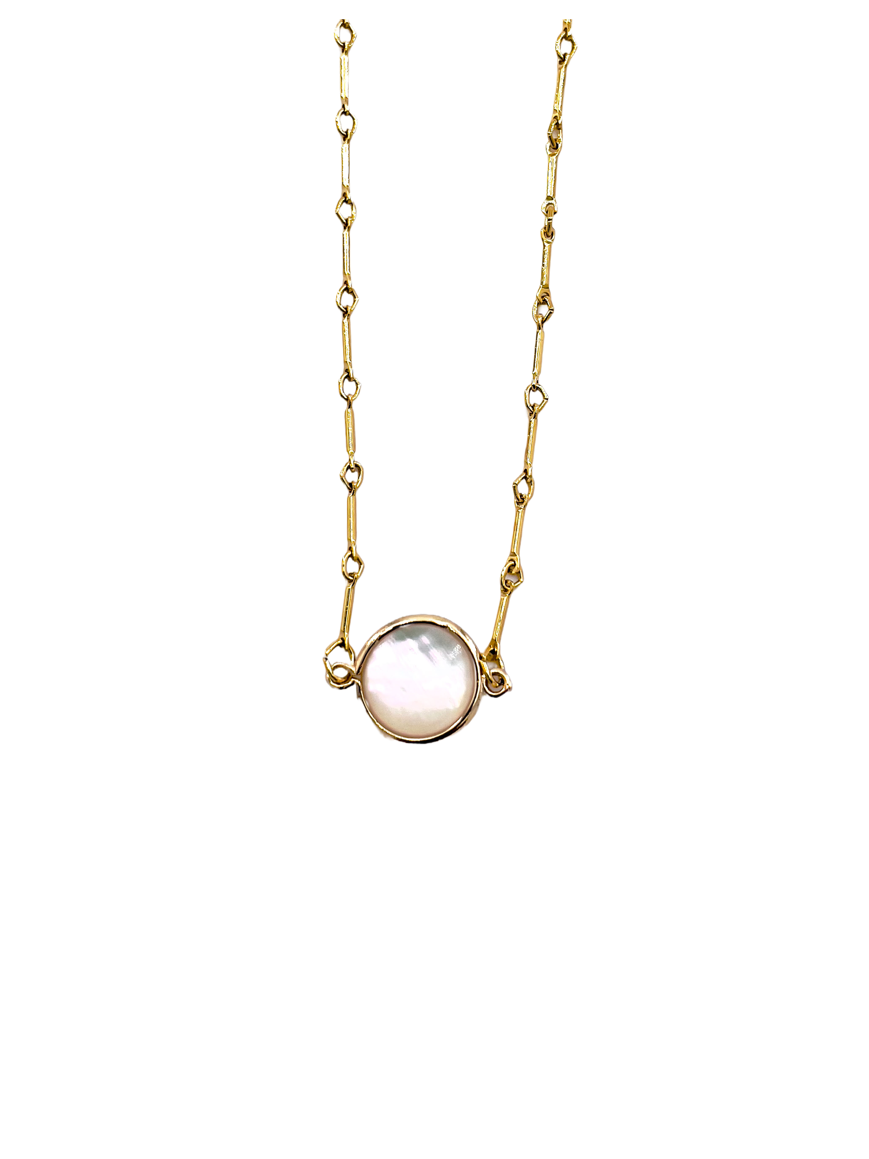 Mother of Pearl Round Necklace