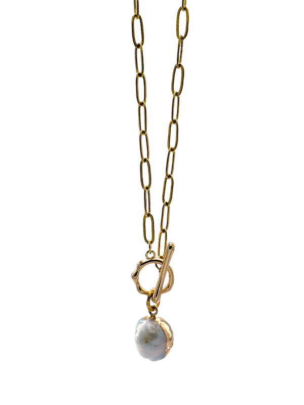 Fresh Water Pearl Toggle Gold Necklace